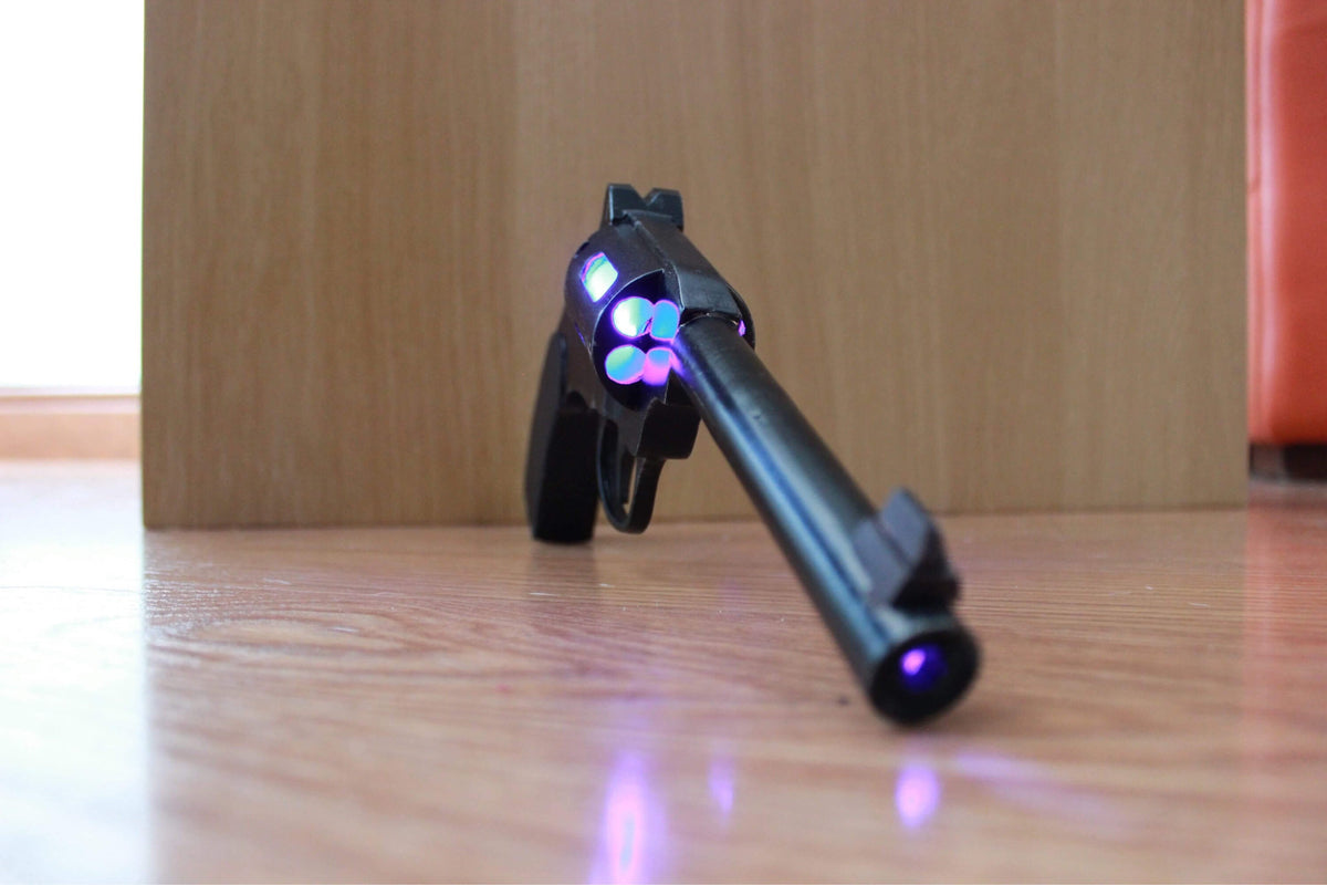Rip Hunter's Prop Gun - Inspired by Legends of Tomorrow - 3D Printed Replica with Blue LEDs