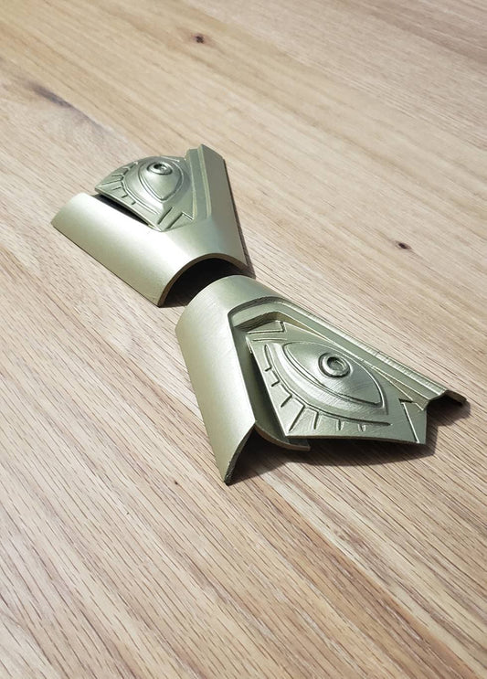 Mysterio Cape Clasps – Spider-Man: Far From Home Replica
