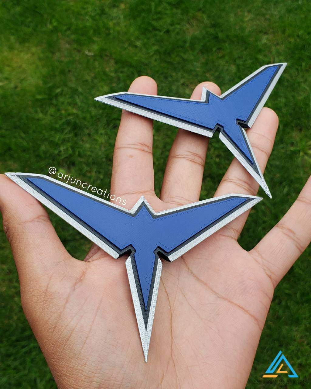 Nightwing Throwing Blade Prop - Inspired by Titans - 3D Printed - Utility - 2021 - Cosplay - Mancave - TV Show