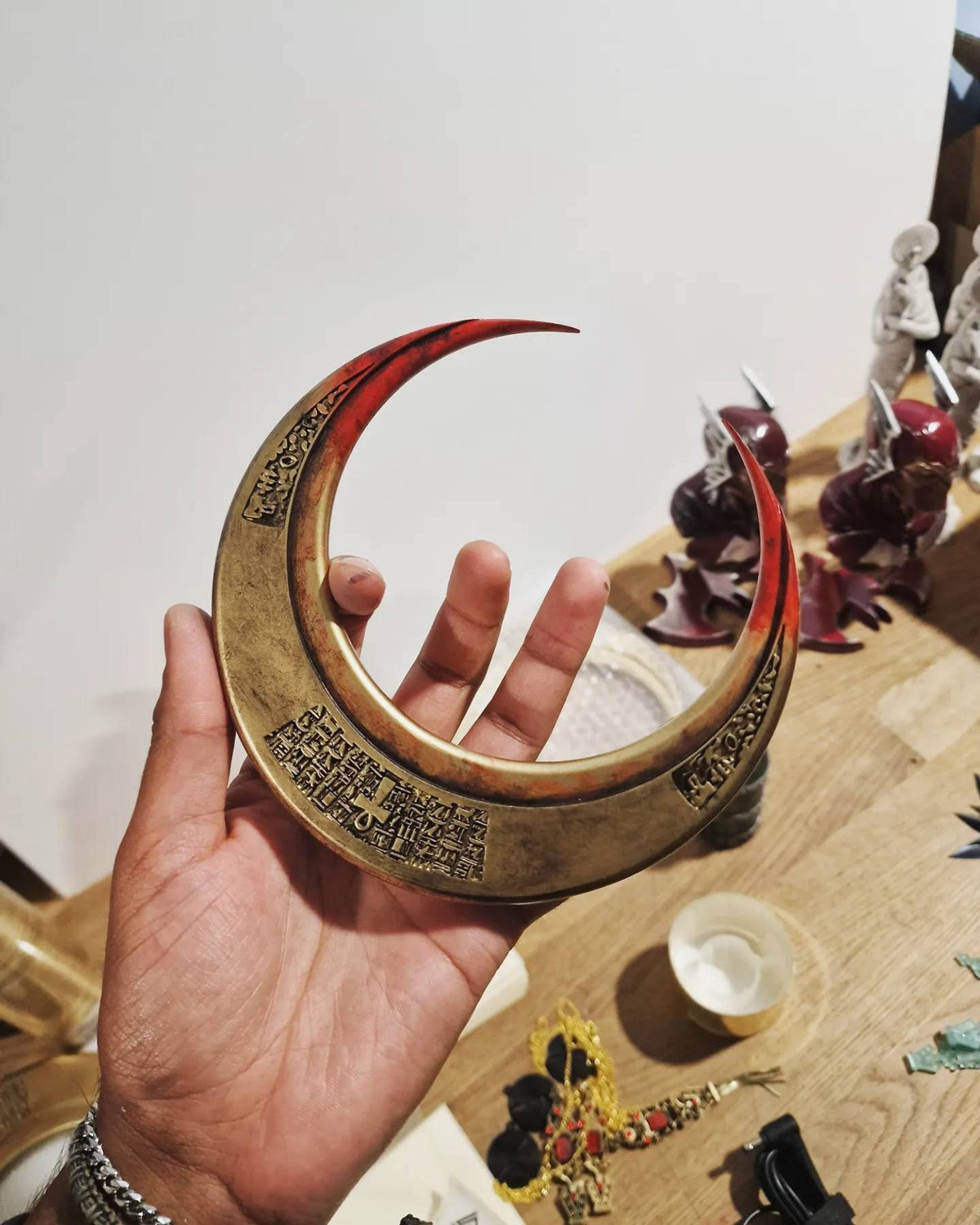 Crescent Darts Moon Weapon Prop, 3D Printed Resin - Inspired by Marvel's Moon Knight