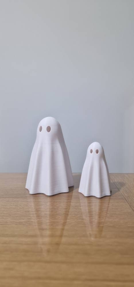 3D Printed Ghost with Feet / Shoes - Halloween - Trick or Treat - Sweets