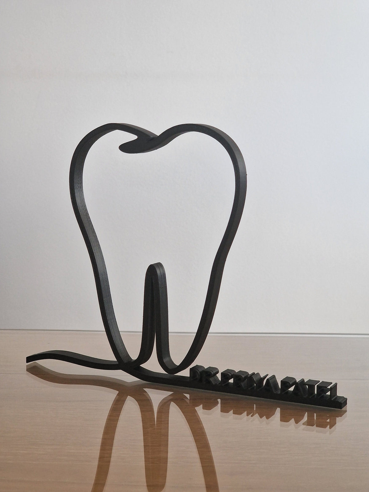 Dentist Minimalist Art Sculpture - Personalized gift idea - Home office -Single Line Art - Home Decoration - 3D printed