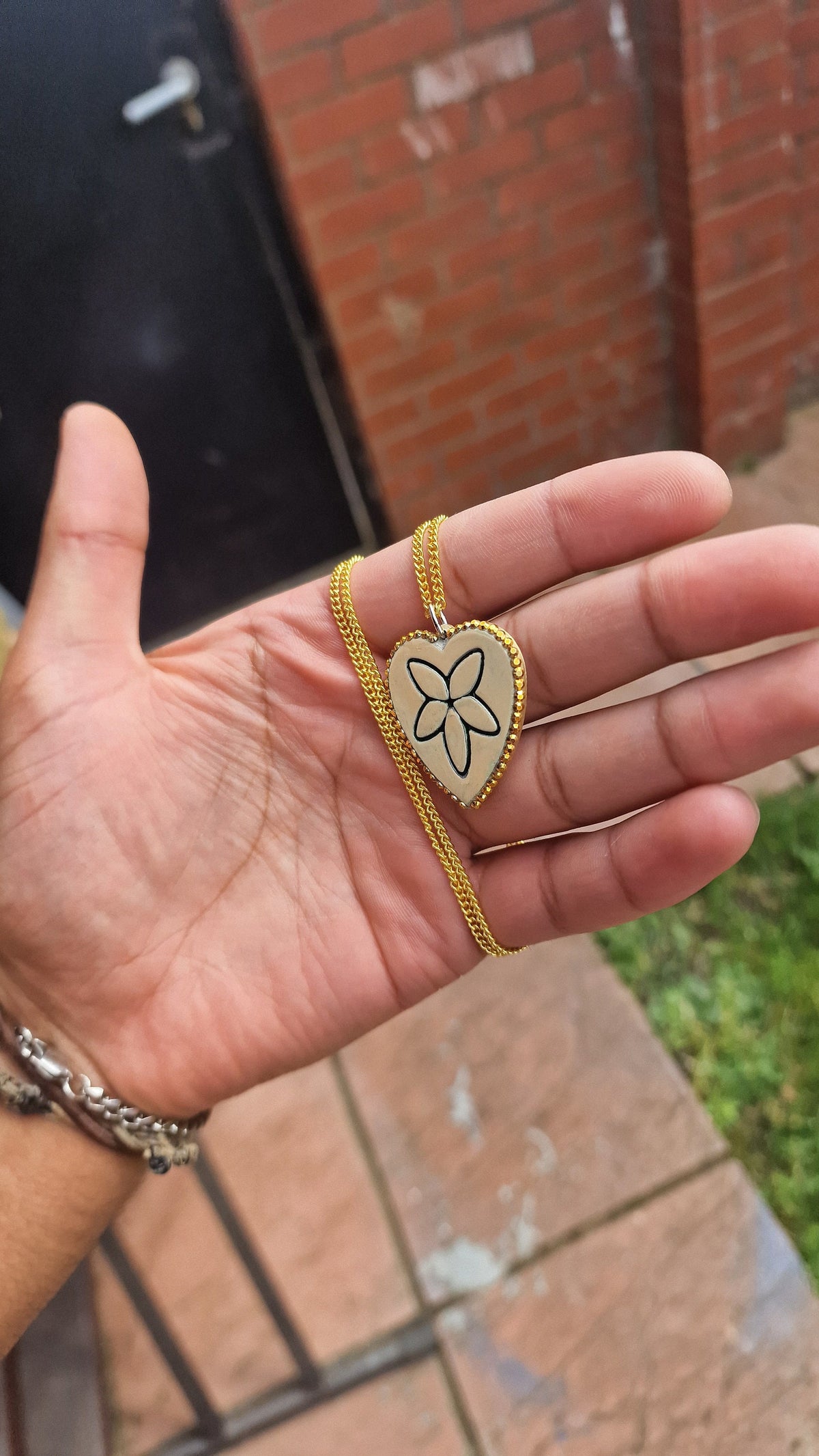 Paige's Necklace (Version 2) – Charmed Replica