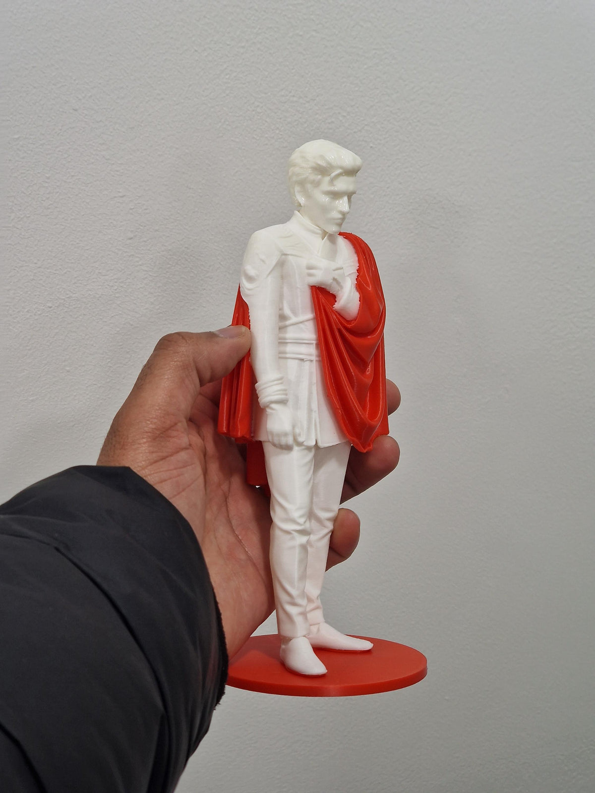 Gesaffelstein White Inspired Figure Statue – Techno DJ Collectible – Electronic Music Producer Figure – Dark Decor – DJ Fan Gift – Music